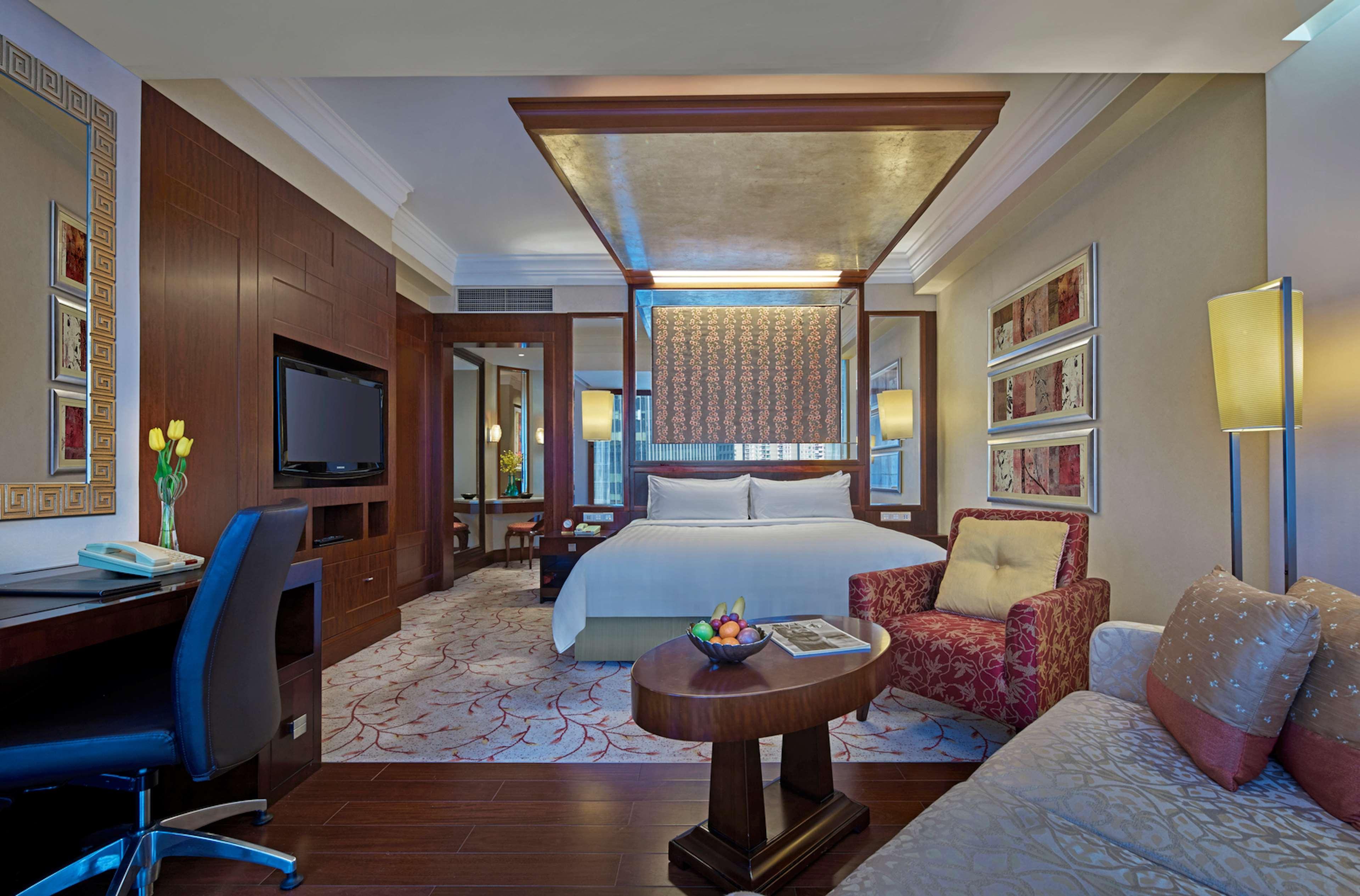 Futian Shangri-la, Shenzhen,near To Convention&exhibition Centre, Futian Railway Station Hotel 5*