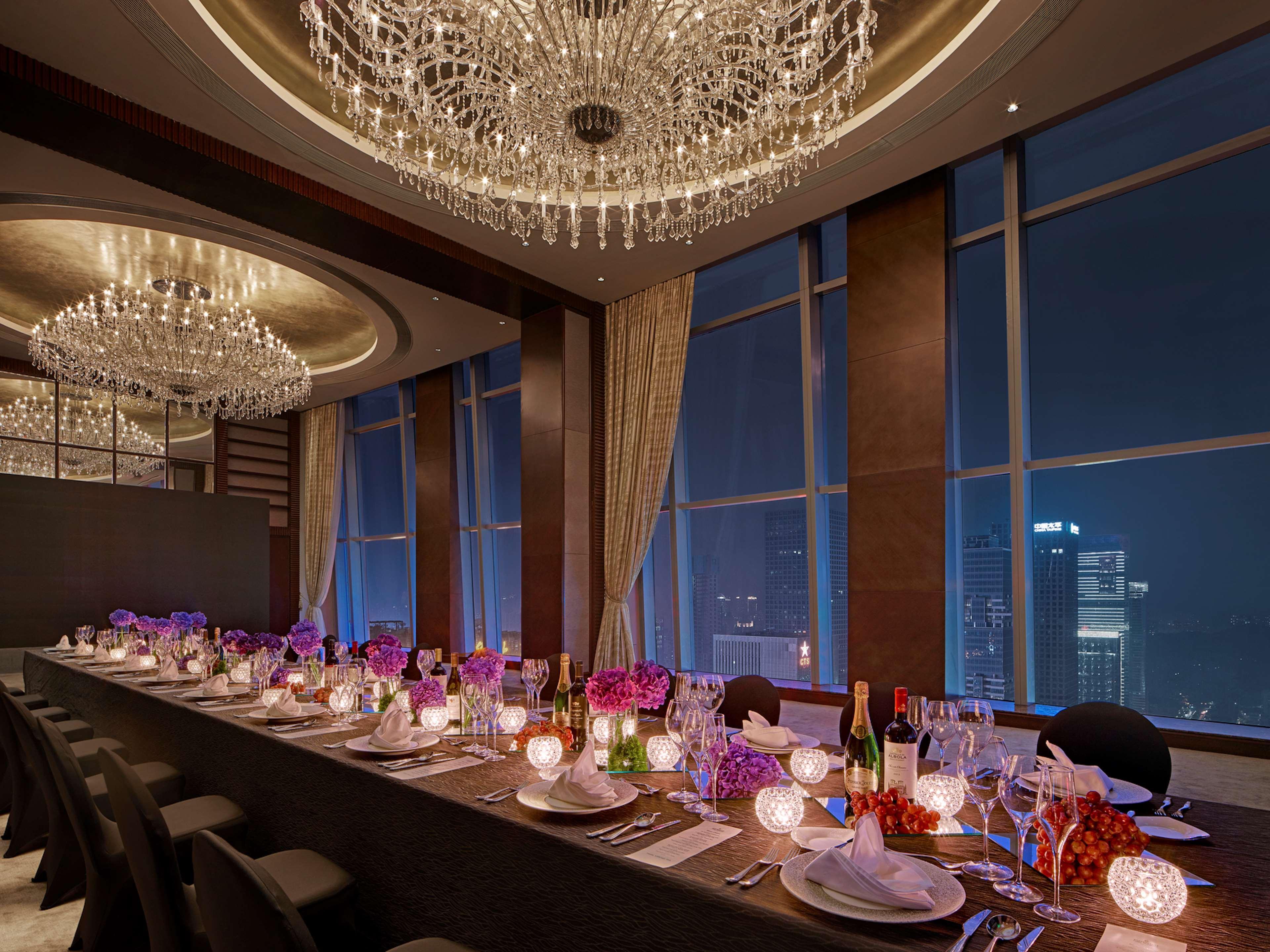 Futian Shangri-la, Shenzhen,near To Convention&exhibition Centre, Futian Railway Station 5* Shenzhen